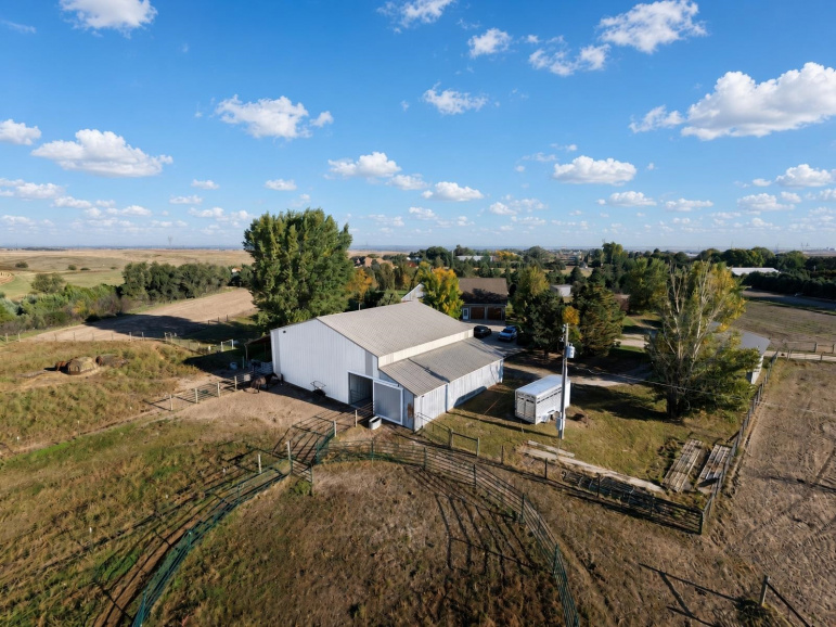 8184 S Buffalo Rd North Platte, Nebraska 69101, 5 Bedroom Bedrooms, ,4 BathroomBathrooms,Residential,For Sale,8184 S Buffalo Rd,20261506