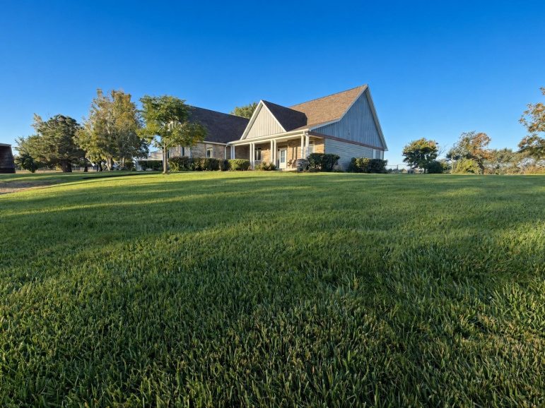 8184 S Buffalo Rd North Platte, Nebraska 69101, 5 Bedroom Bedrooms, ,4 BathroomBathrooms,Residential,For Sale,8184 S Buffalo Rd,20261506
