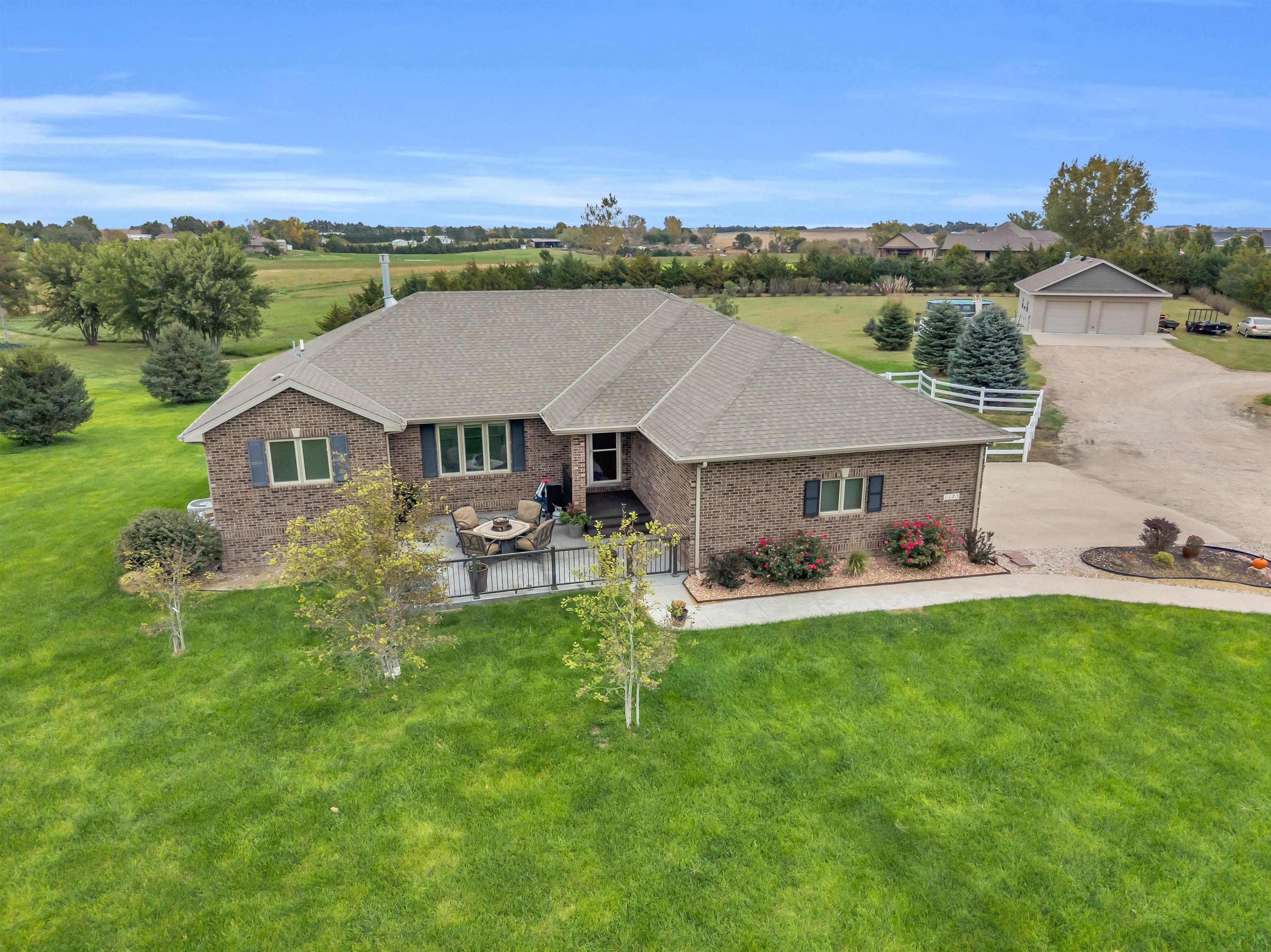 1175 W 105th Street Kearney, Nebraska 68845, 5 Bedroom Bedrooms, ,3 BathroomBathrooms,Residential,For Sale,1175 W 105th Street,20261507