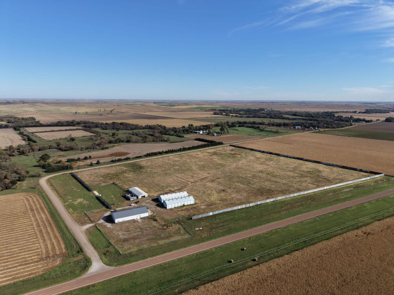 44656 767 Drive Sumner, Nebraska 68878, ,Commercial/industrial,For Sale,44656 767 Drive,20261538