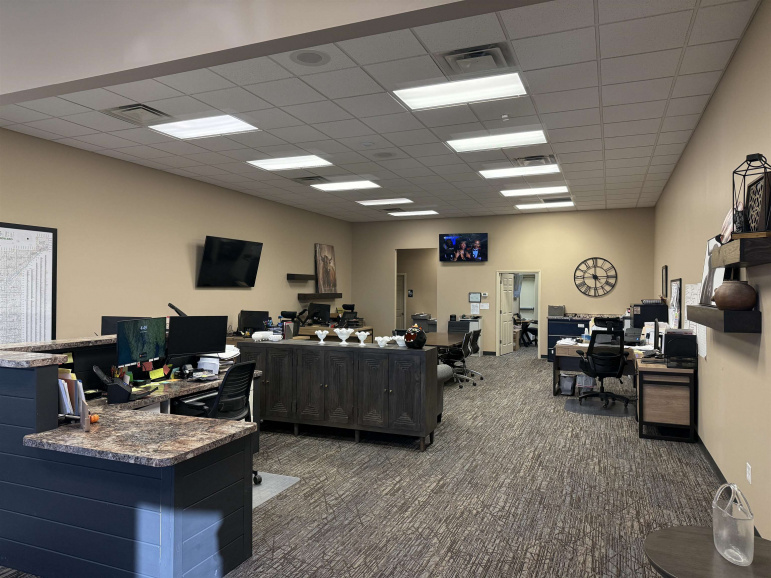 217 E Stolley Park Road Suite I-J Grand Island, Nebraska 68801, ,Commercial/industrial,For Rent,217 E Stolley Park Road Suite I-J,20261547