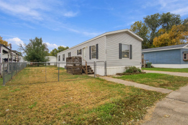 2900 Grand Avenue #335 Kearney, Nebraska 68847, 3 Bedroom Bedrooms, ,2 BathroomBathrooms,Residential,For Sale,2900 Grand Avenue #335,20261557