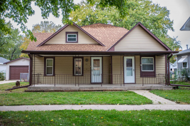 612 S Denver Ave Hastings, Nebraska 68901, 3 Bedroom Bedrooms, ,1 BathroomBathrooms,Residential,For Sale,612 S Denver Ave,20261571