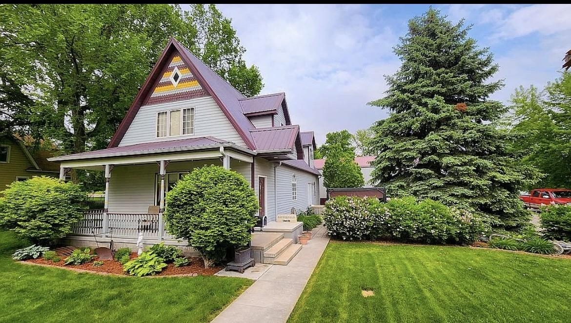 1711 J Avenue Gothenburg, Nebraska 69138, 3 Bedrooms Bedrooms, ,3 BathroomsBathrooms,Residential,For Sale,1711 J Avenue,20241101